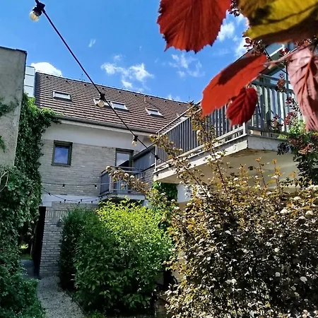 Maly Dvor イン Štúrovo